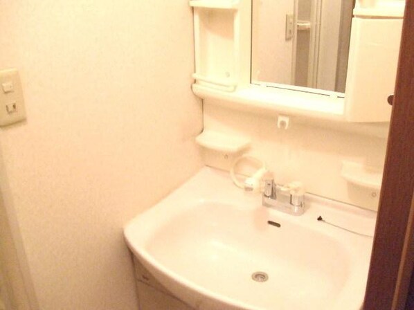 クローカスIの物件内観写真